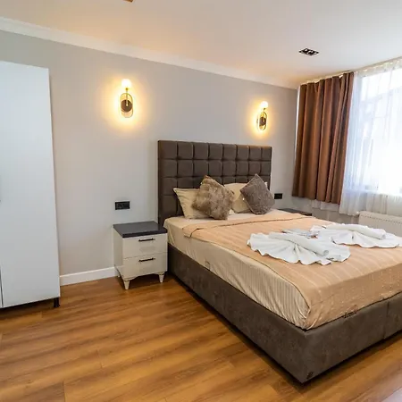 Отель Wond House *