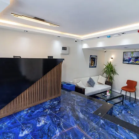 Отель Wond House *