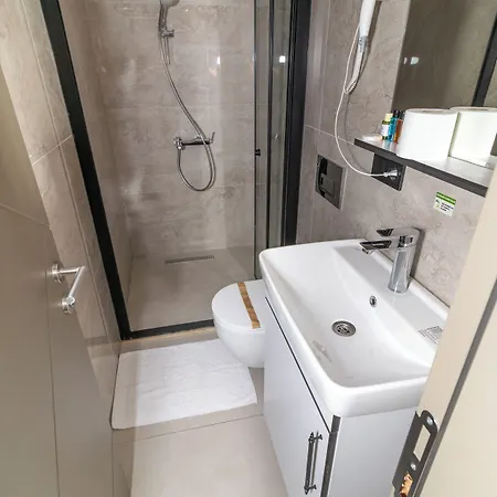 Отель Wond House *