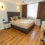 Otel Wond House