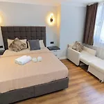 Wond House